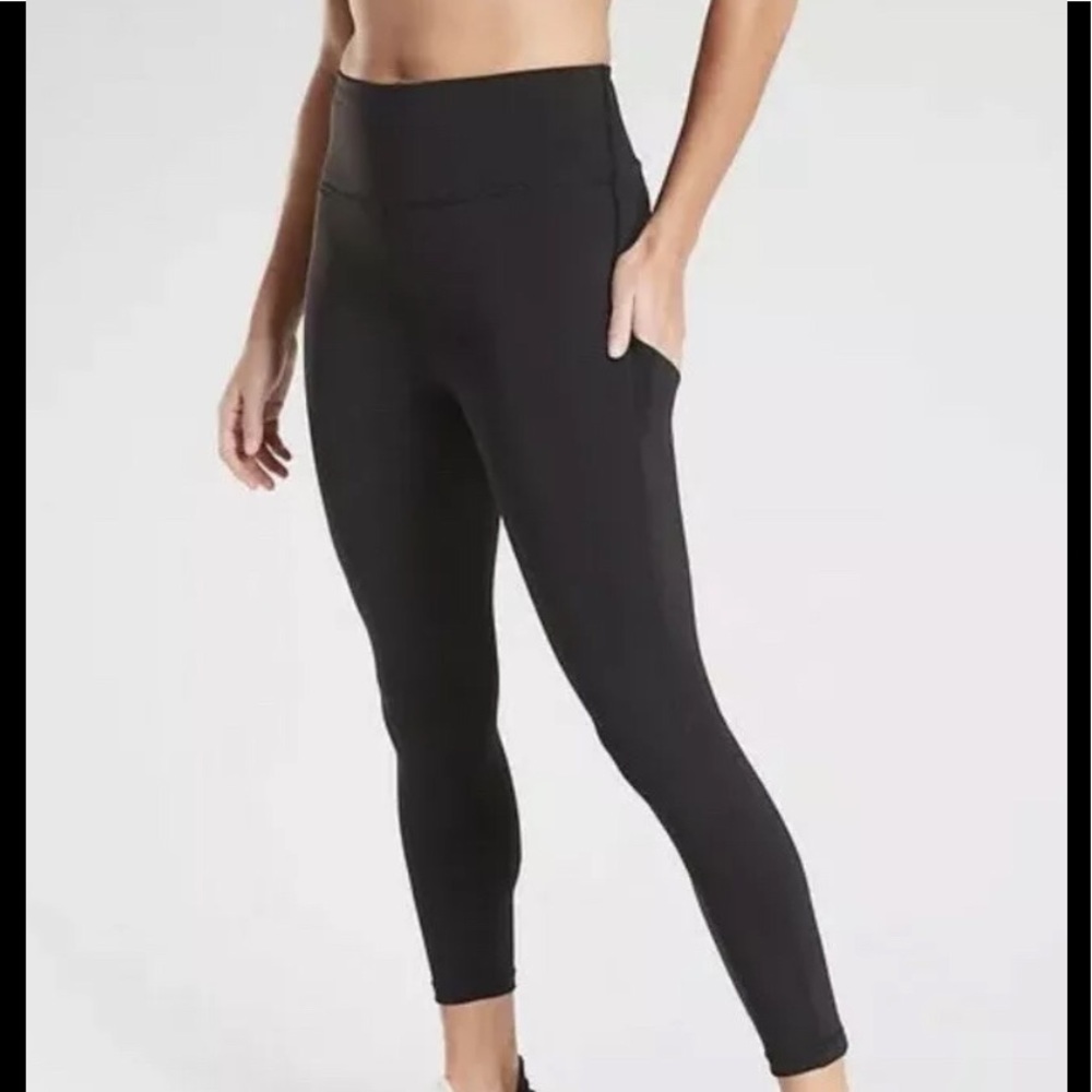 Athleta ultimate stash pocket 7/8 black XS NWT